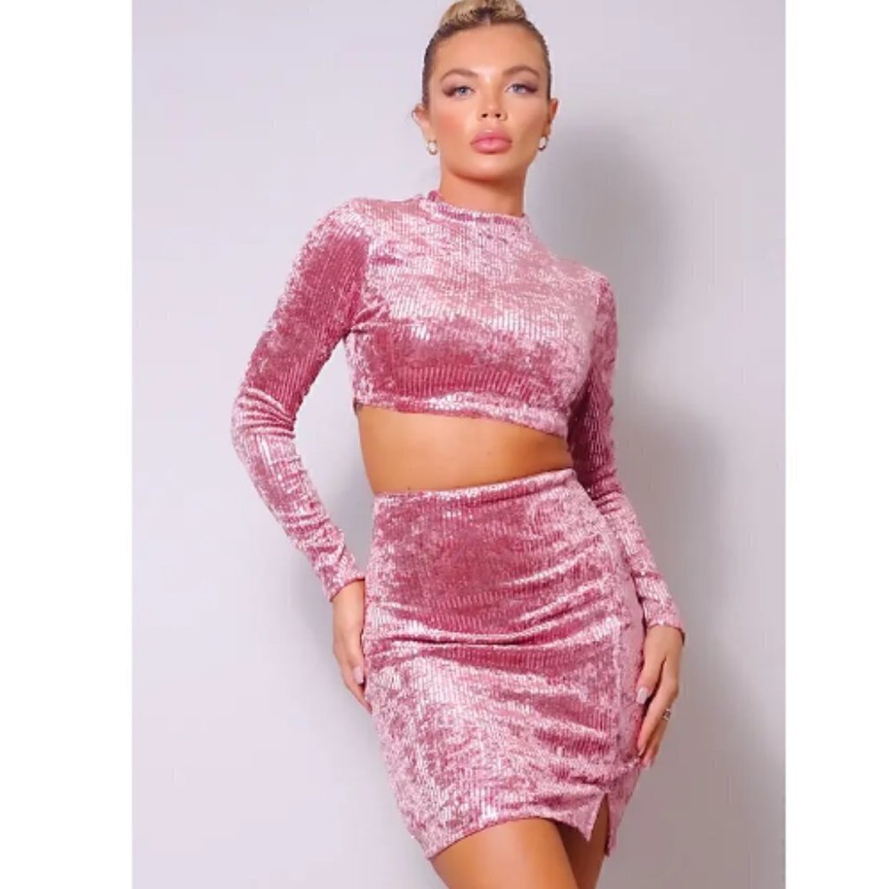 Women’s Y2K Barbie Pink Velvet Sequin Crop Top and Fitted Sequin Mini Skirt Set